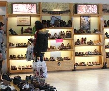 加盟鞋店要多少钱（加盟项丰2023推荐）
