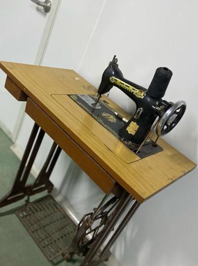 买老式缝纫机（买老式缝纫机带）