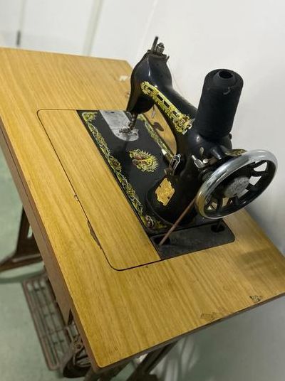 买老式缝纫机（买老式缝纫机带）