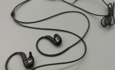 监听耳机有什么用的简单介绍