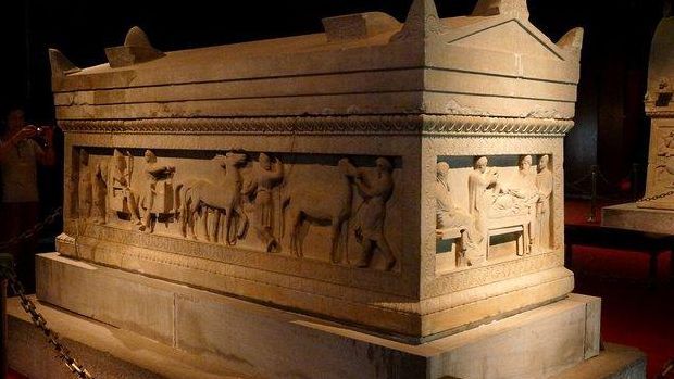 亚历山大石棺（亚历山大石棺 伊斯坦布尔）