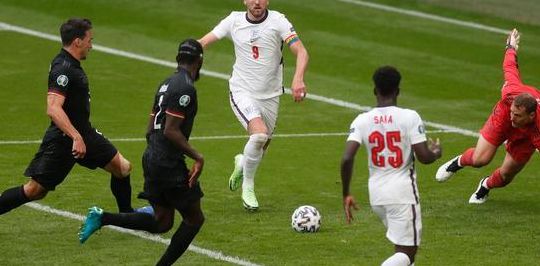 英格兰2-0德国晋级欧洲杯8强（欧洲杯英格兰20德国集锦）